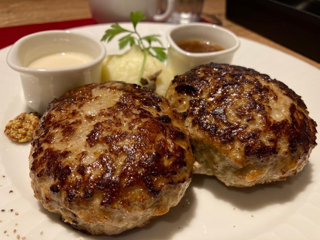 京の都でうまいハンバーグを、ハンバーグラボ